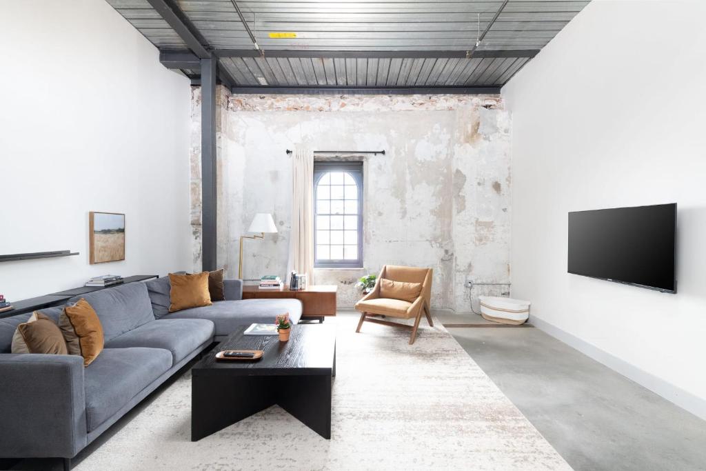 Flexhome Brewery District M10-FiservGymParking