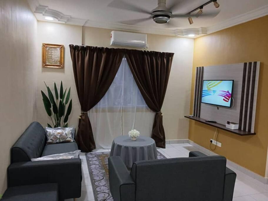 My Chillex Homestay#Muslim Guest Only#3R 2B Apartment in Penang#