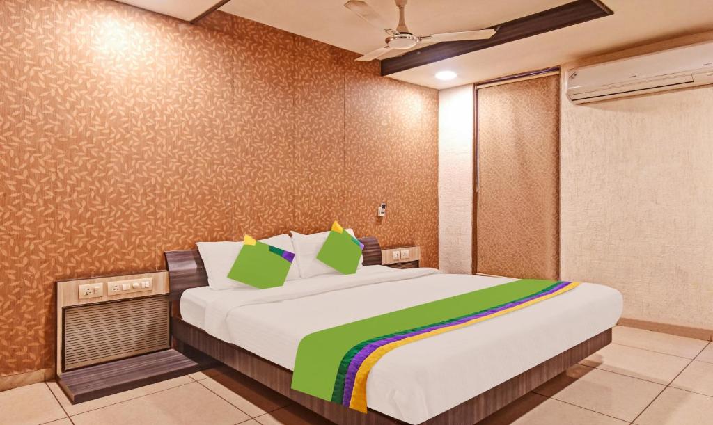 Treebo Trend Kia Residency