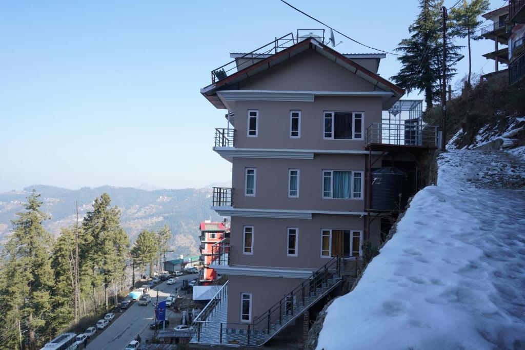 HOTEL SRIDHI