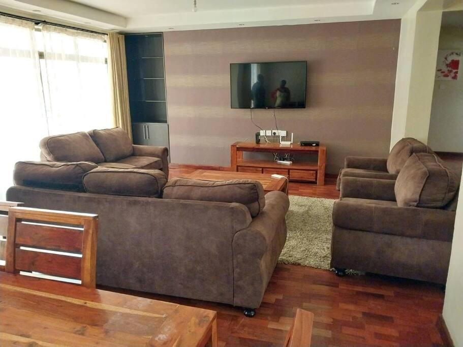 Three bedroom in kilimani