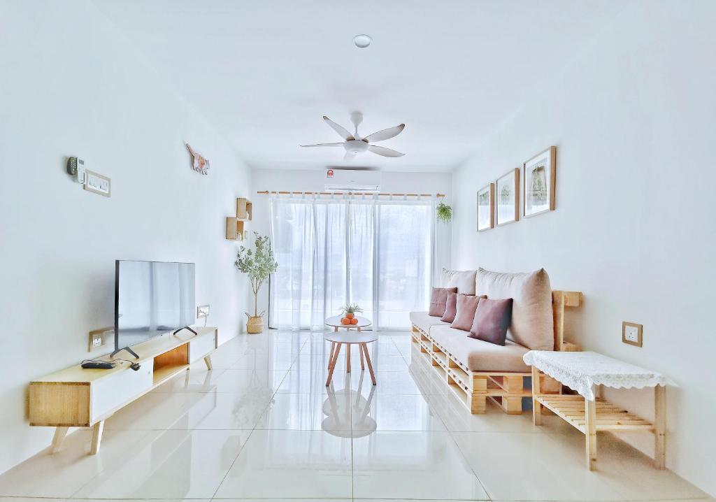 One Life Four Season Waterpark Guest House Manhattan Condominium