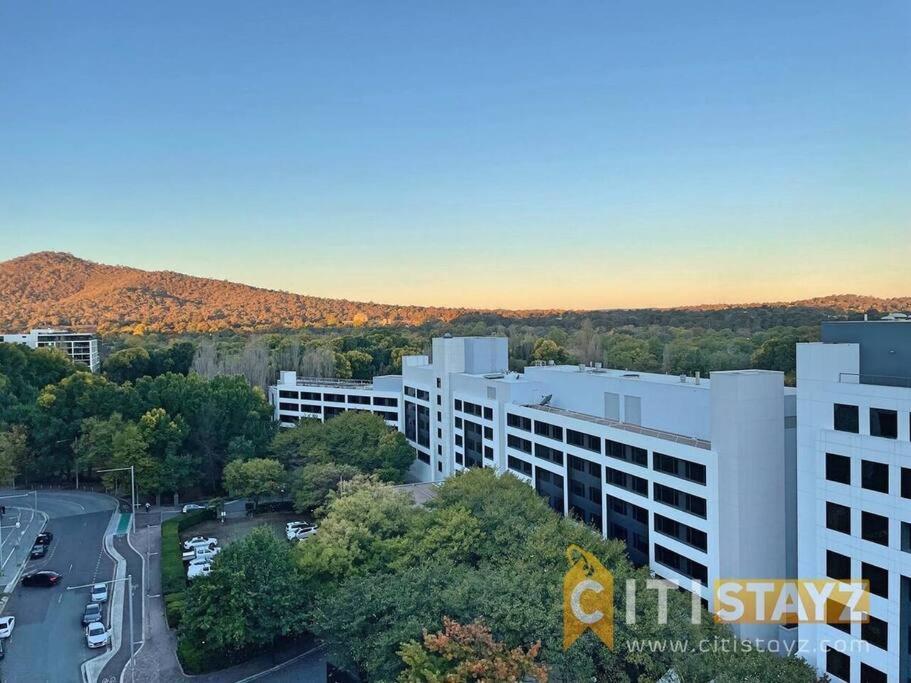 Perfect on Park - Majestic Views