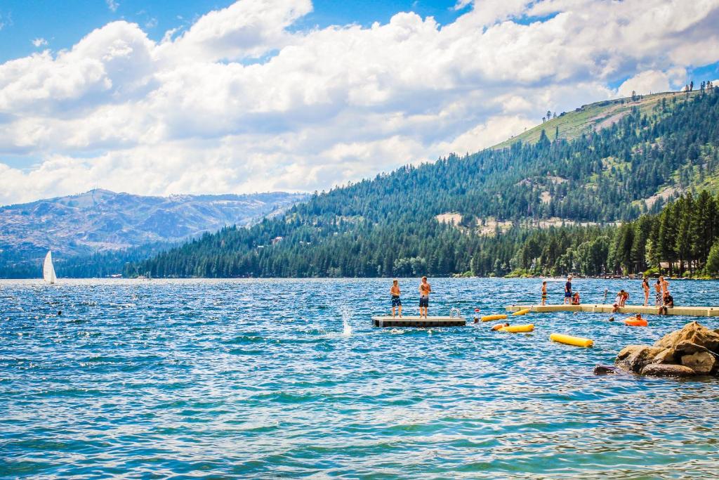 Spike's Place (Truckee)