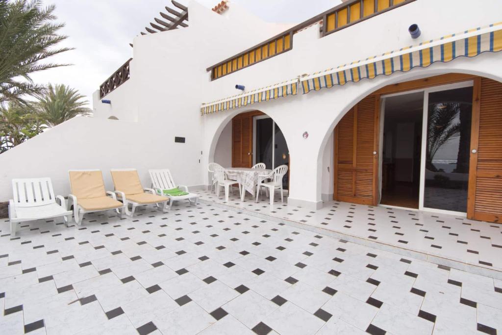 Parque Santiago III 79 - Two Bed on beachfront