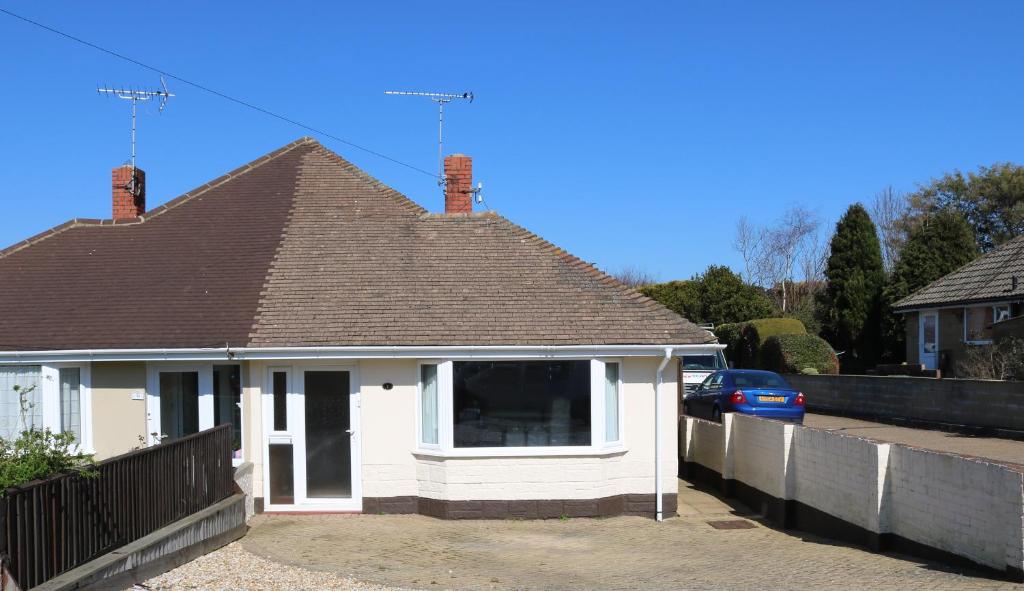 Goldcrest Cottage (Sandown)