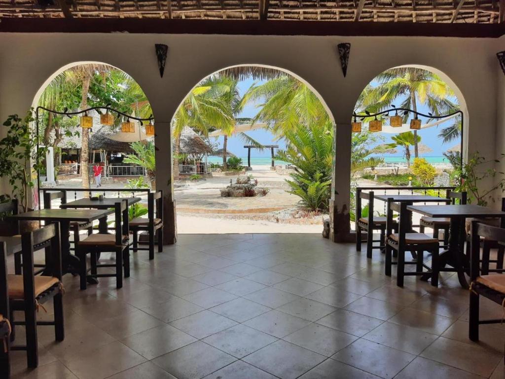 Mambo Ocean Resort (Pwani Mchangani)