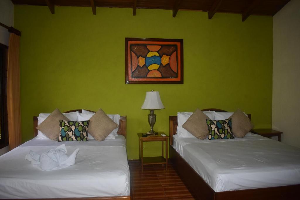 Hotel Roca Negra Del Arenal