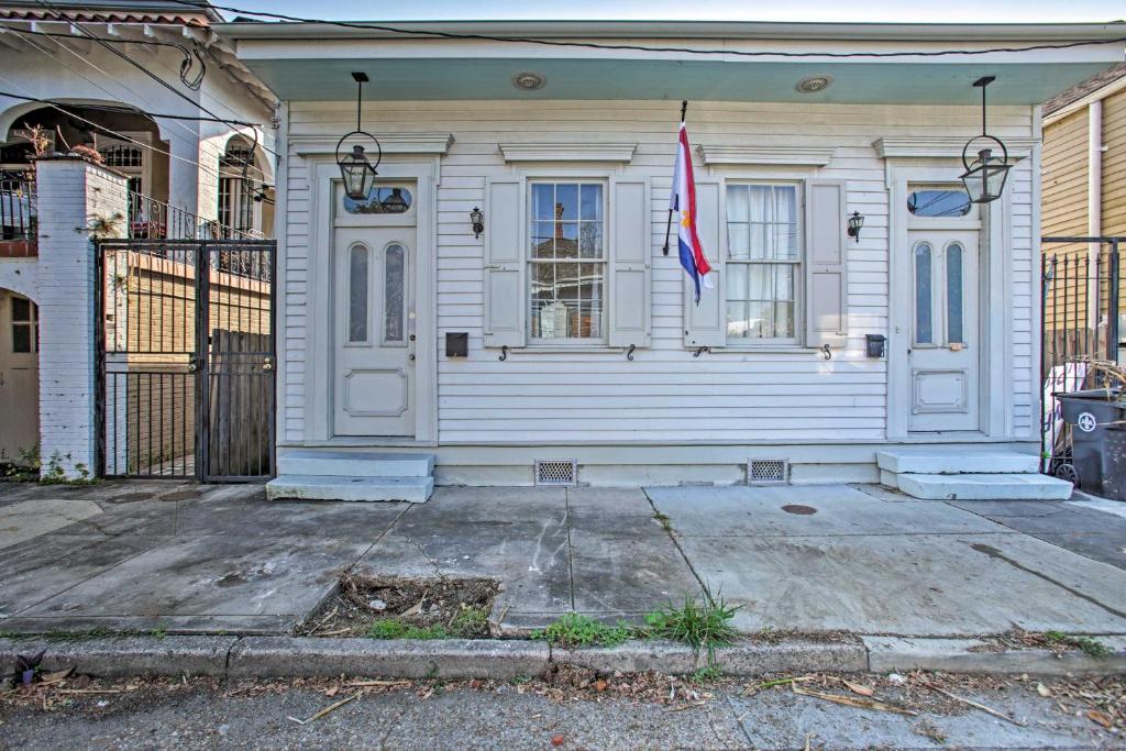 Cozy Historic Duplex