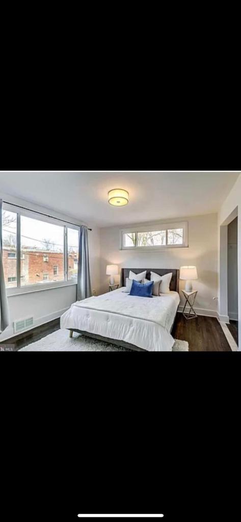 Lovely Spacious 1-bedroom with free parking