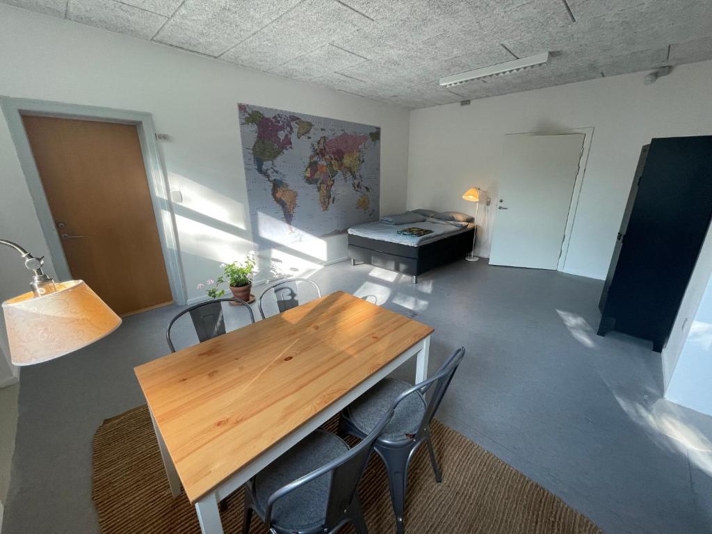 Hotel Vestervig Cold Hawaii - Room 5 (Vestervig)