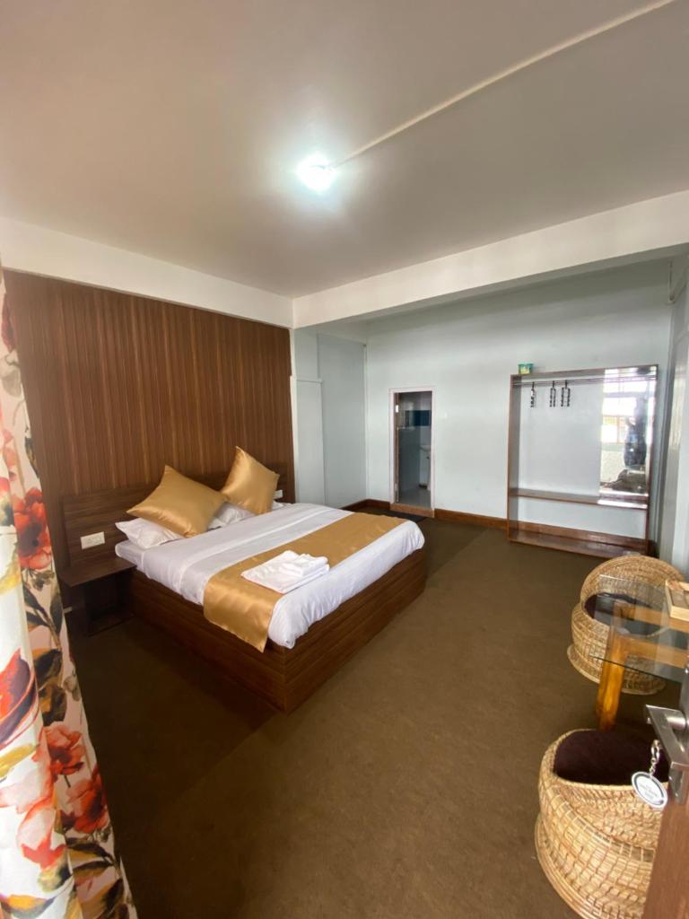 The Valaya Hotel