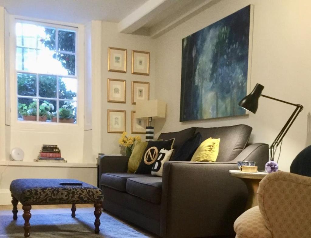 Beautiful 1BR Apartment in Historic St Aubin House (Saint Aubin)