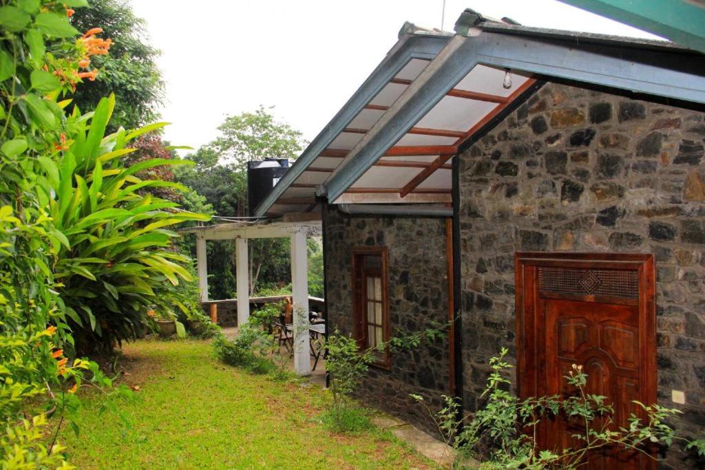 Manderly Country Homes