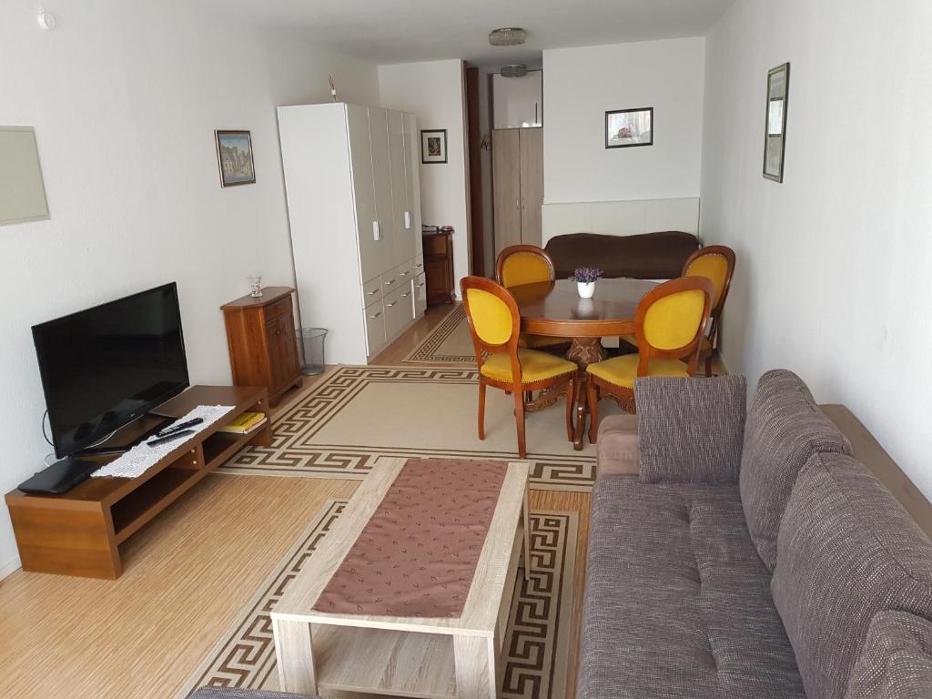 Apartment 1