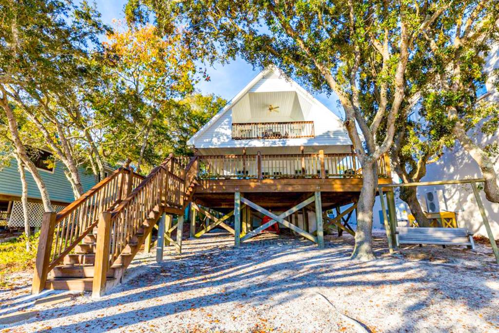Eagles Tide by Meyer Vacation Rentals (Orange Beach)