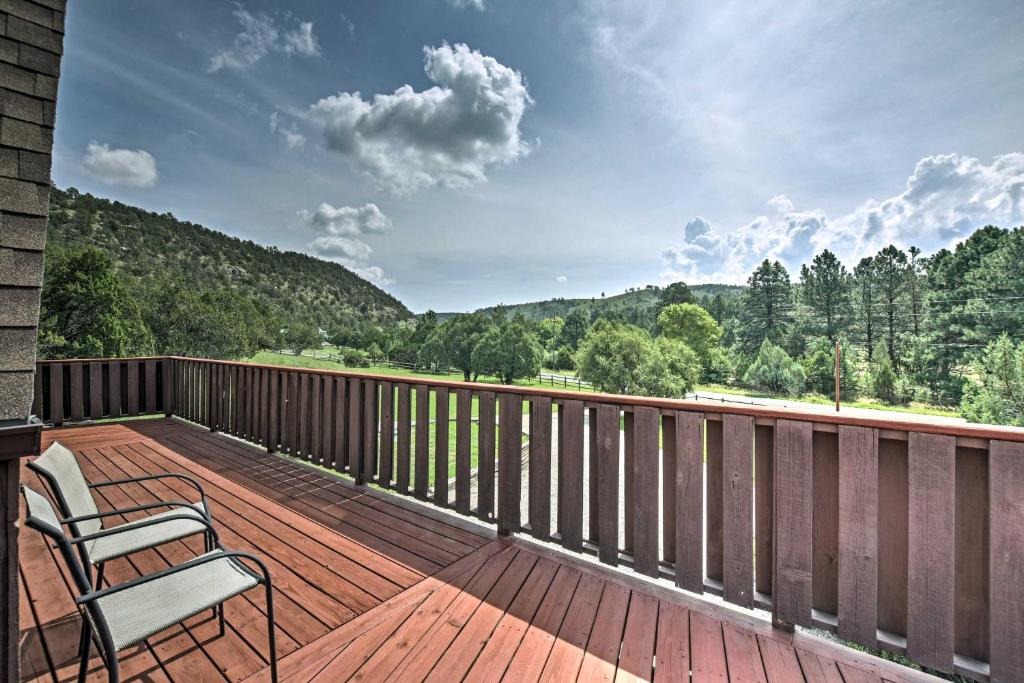 Secluded and Unique Ruidoso Home on 3 and Private Acres (Ruidoso)