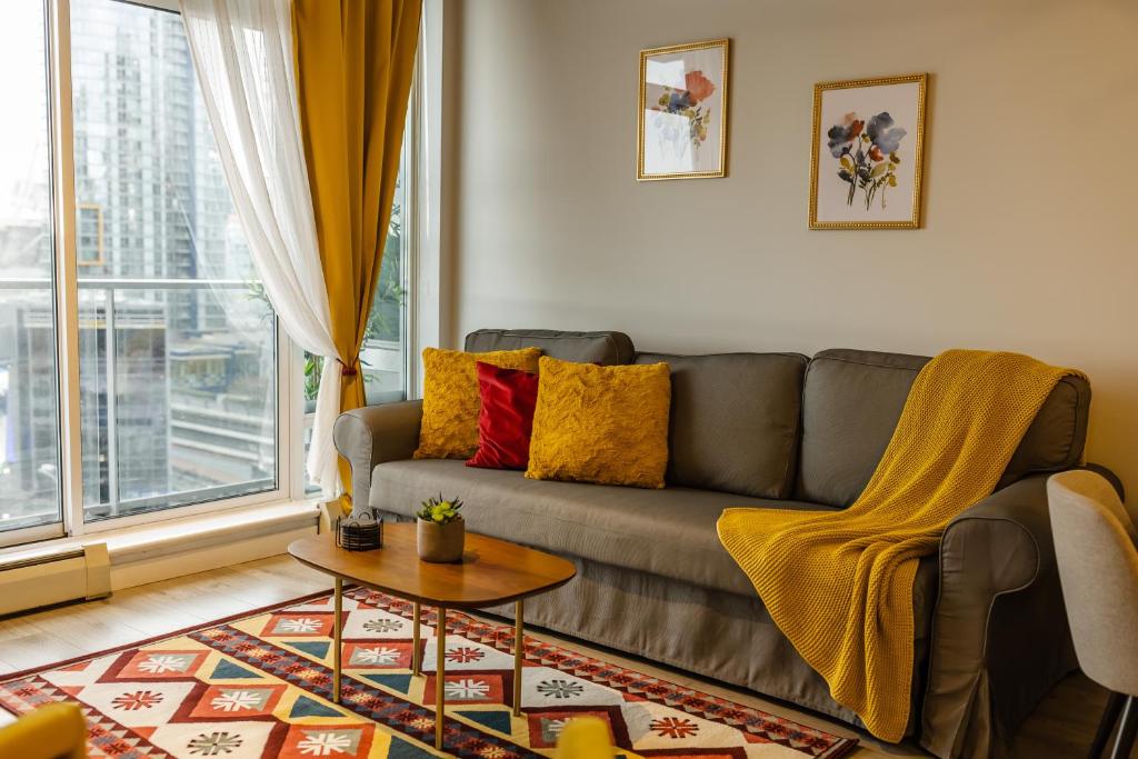 Downtown Vancouver Suite