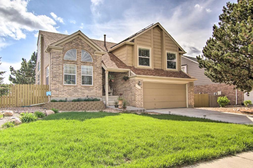 Cozy Colorado Springs Abode 8 Mi to Downtown!