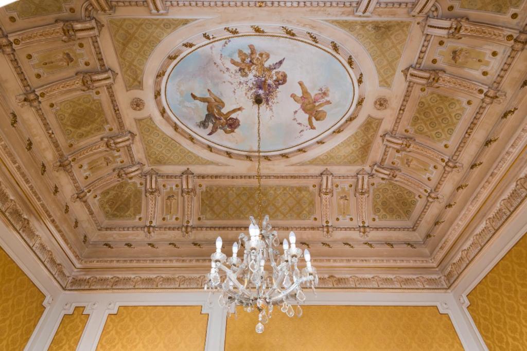 Palazzo Arcidiacono - luxury holidays (Catania)