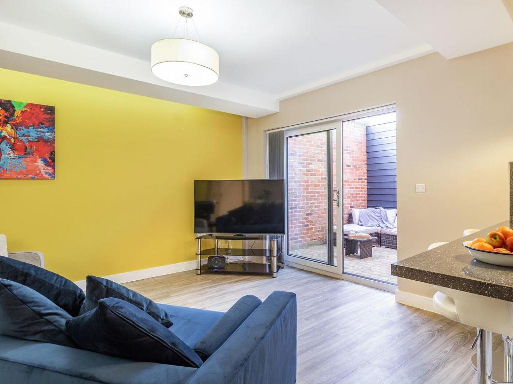 Chandler - UK37274