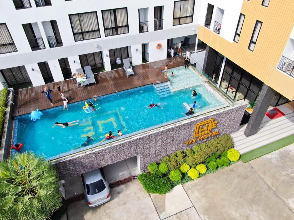 W3 Hotel