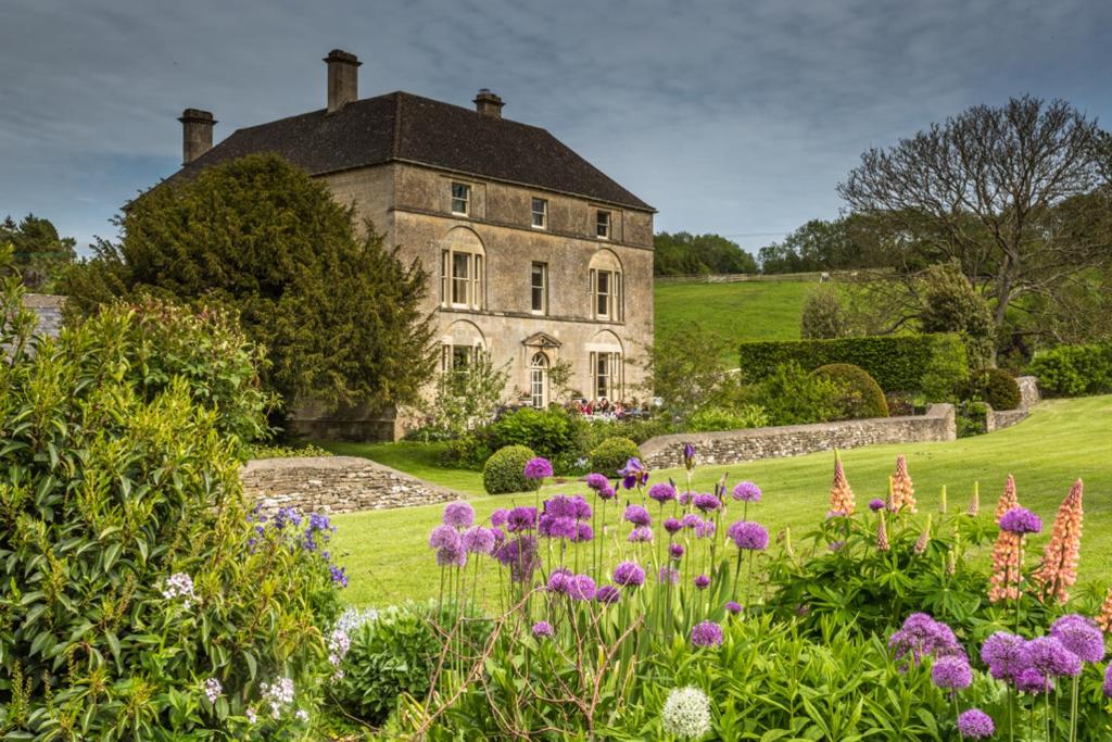 Aylworth Manor (Naunton)