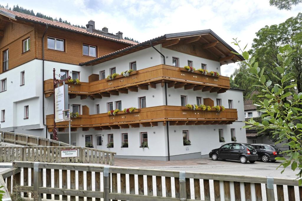 DIE BARBARA Appartements & Zimmer