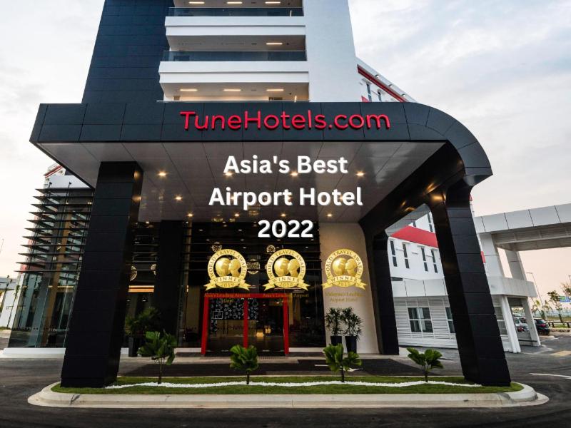 Tune Hotel KLIA-KLIA2