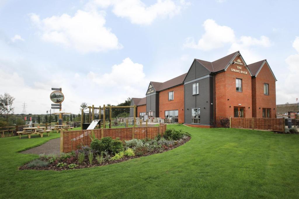 Spring River Ebbsfleet by Marston's Inns (Gravesend)
