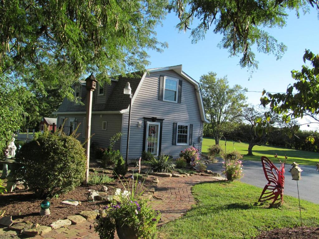 The Carriage House on Slope Hill (Mount Pleasant)