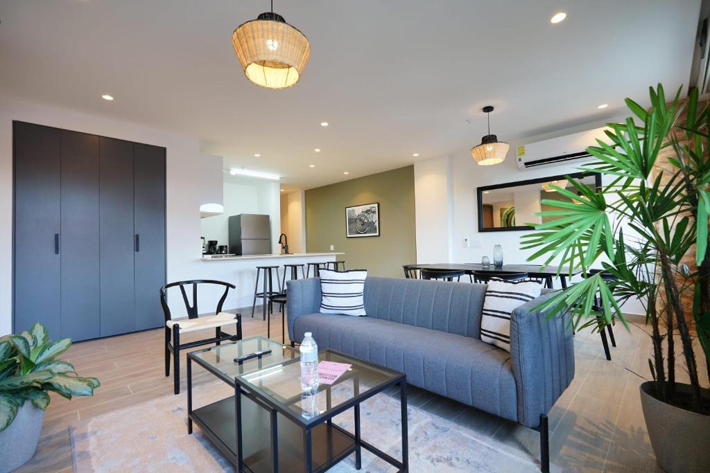 Beautiful 2BR in Casco Vijeo