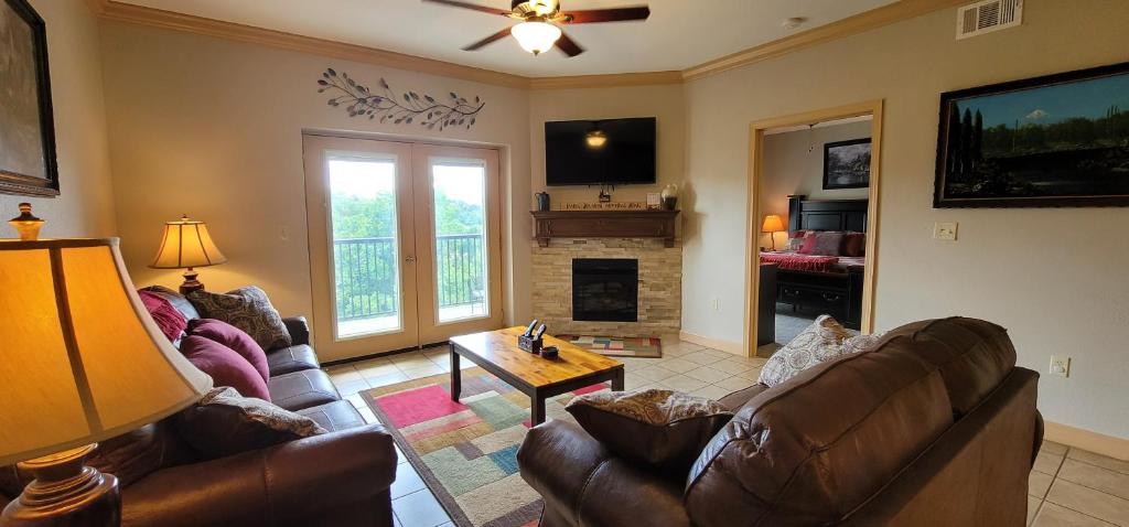 Mountain View Condo 5502