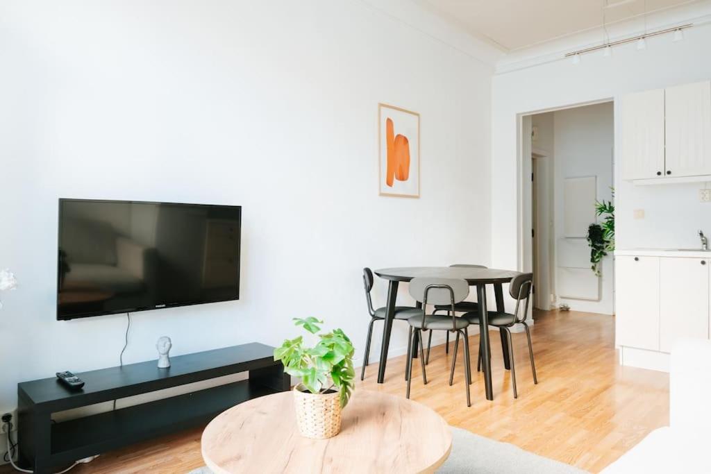 City Center Apartment