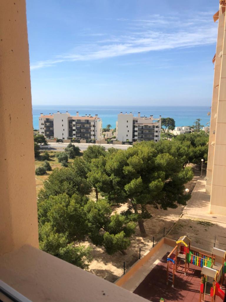 Apartamento con vistas al mar segunda línea Villajoyosa