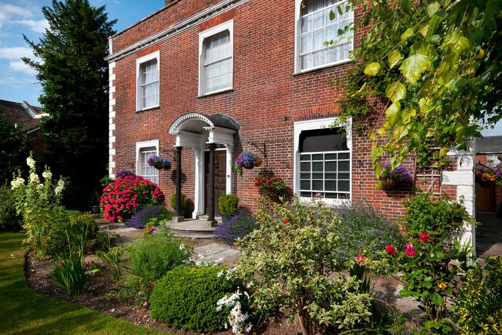 Milford Hall Hotel & Spa (Salisbury)