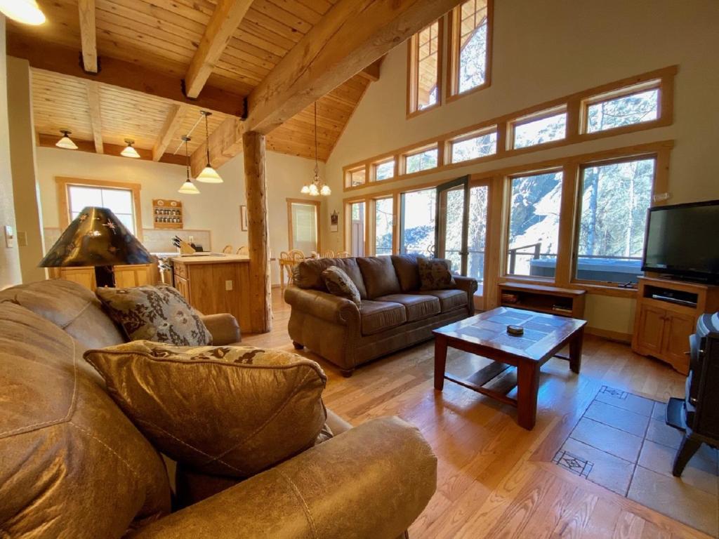 River's Edge Resort (Winthrop)