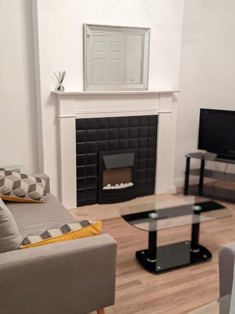 **Lovely x3 bed x2 bath house**