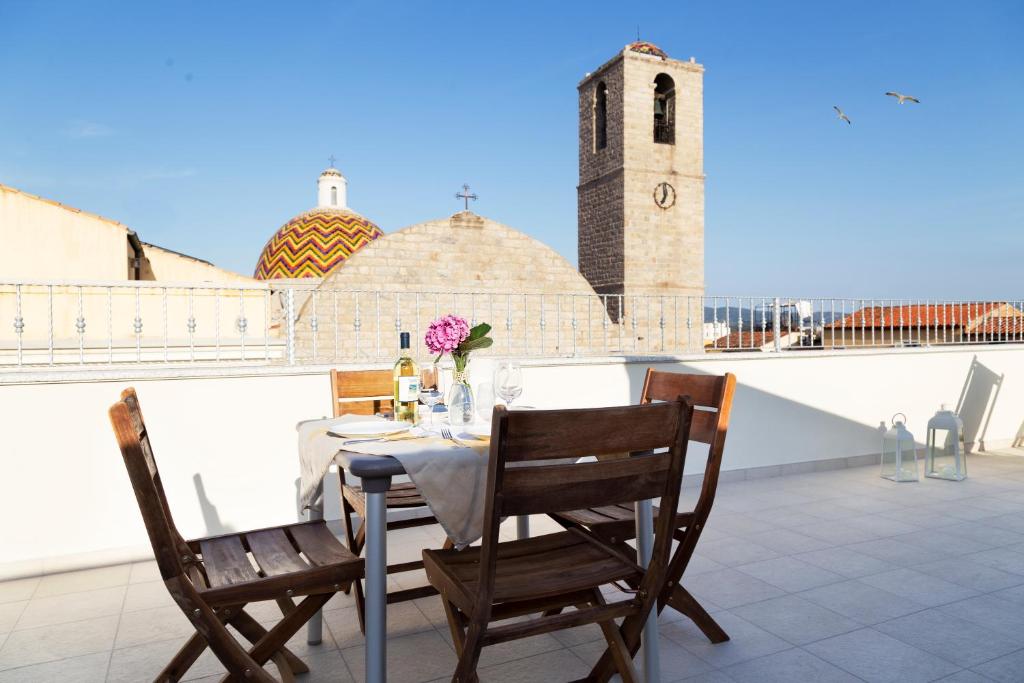 La VIA Rooms and Terrace