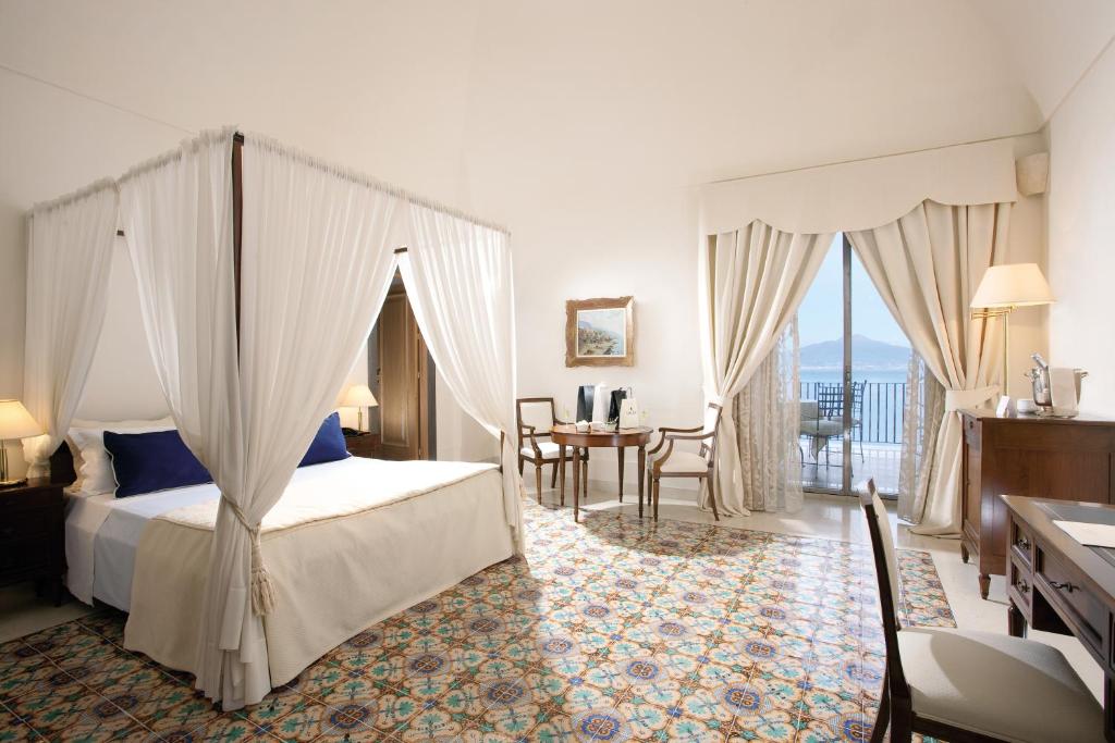 Grand Hotel Angiolieri (Vico Equense)