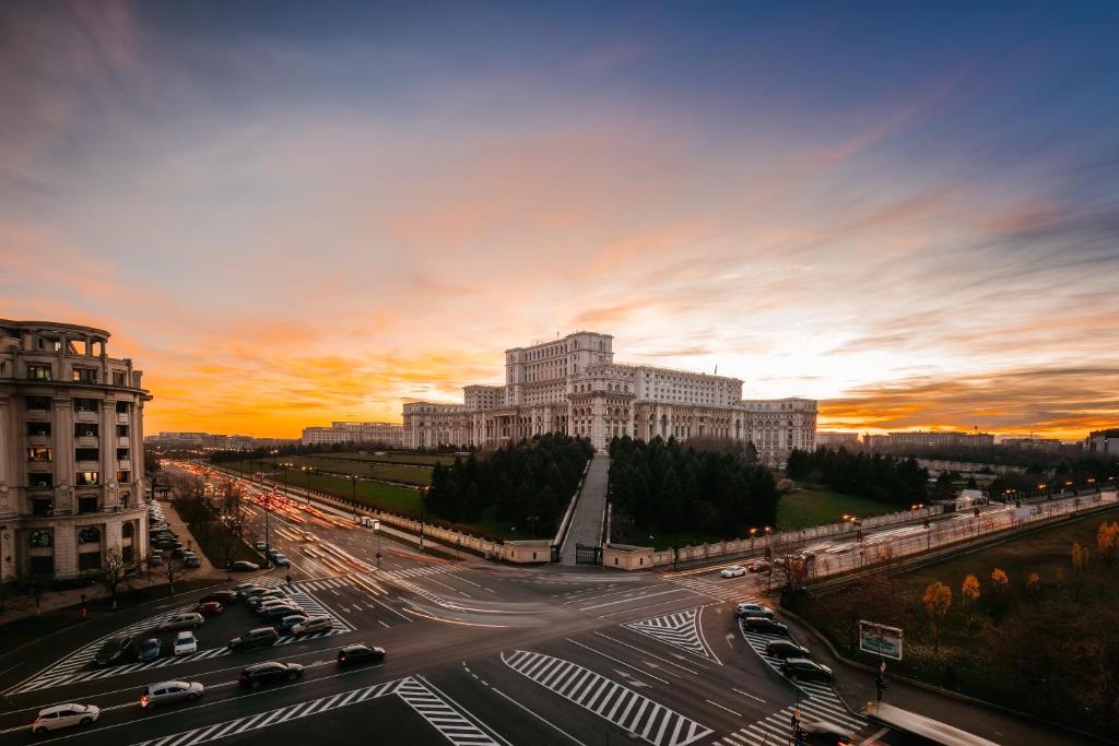 Sunsets at the Palace