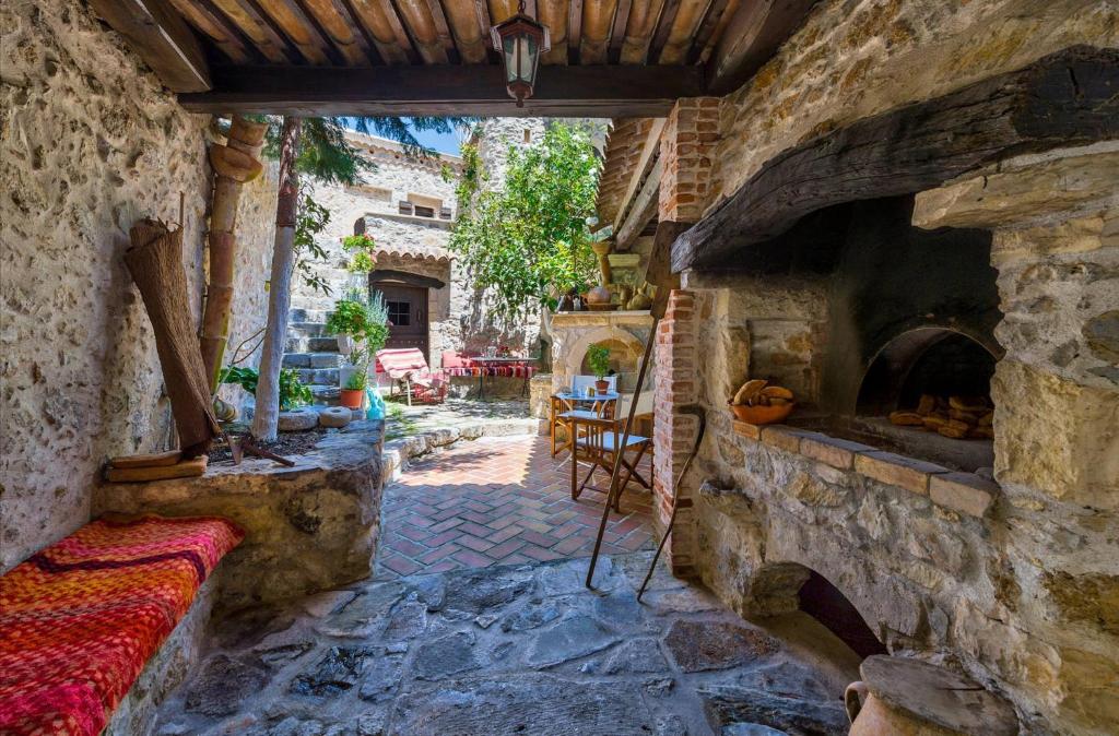 Meronas Eco House (Méronas)