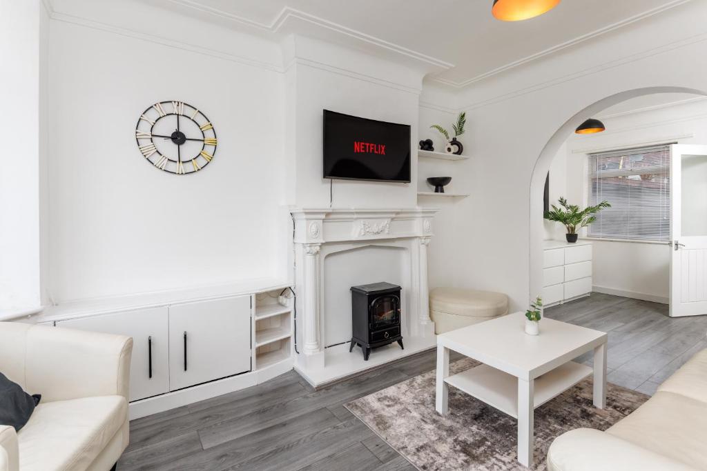 The Empress 2 Bed Terraced House