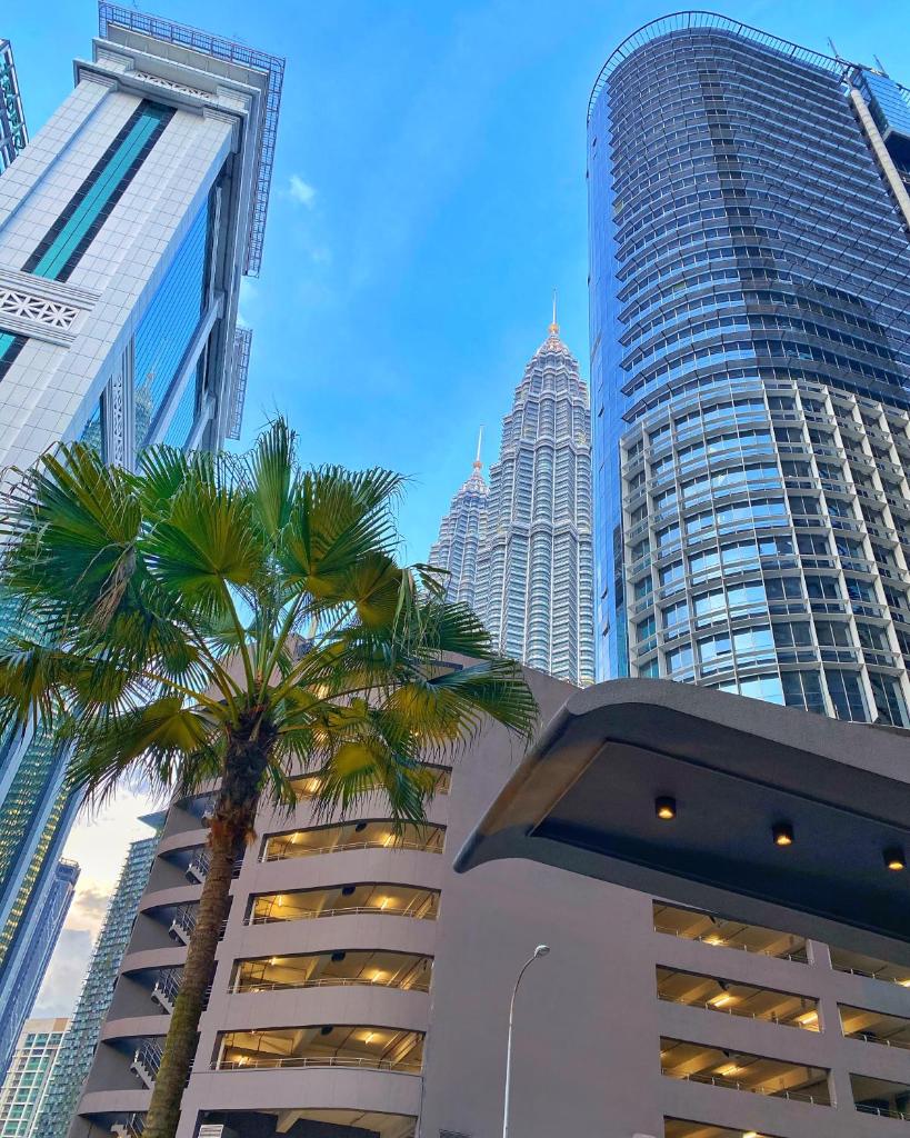 Sky suites klcc