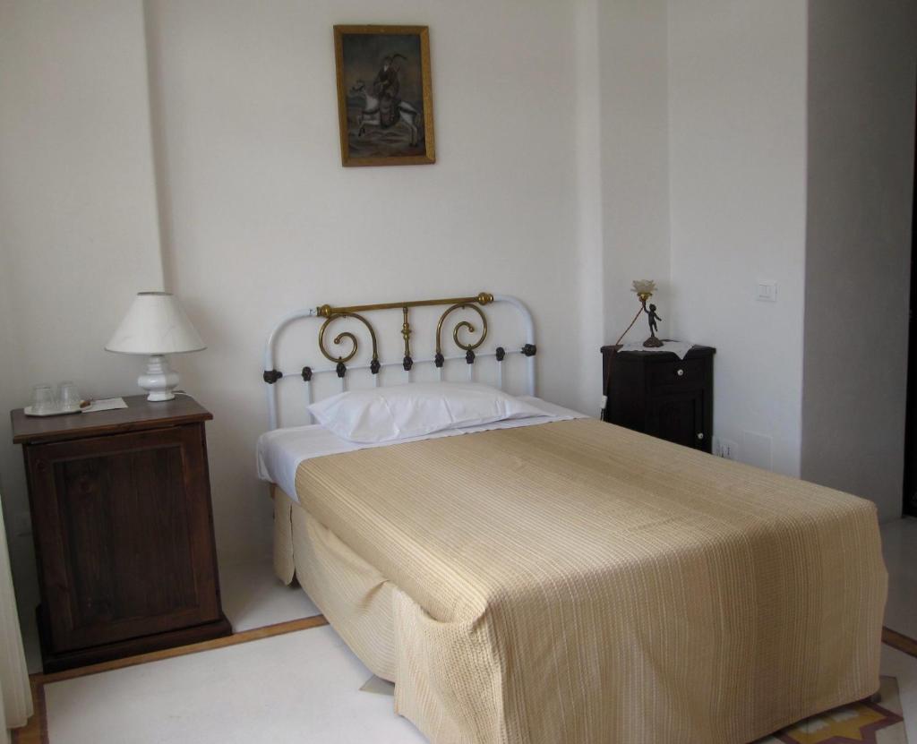 Hotel Santa Marina Antica Foresteria (Santa Marina Salina)
