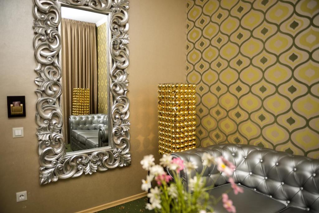 Weekend Boutique Hotel