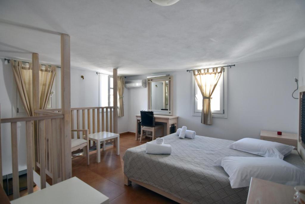 Hotel Nefeli (Skiros)