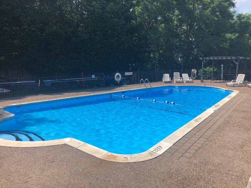 West Winds Motel & Cottages (Clayton)