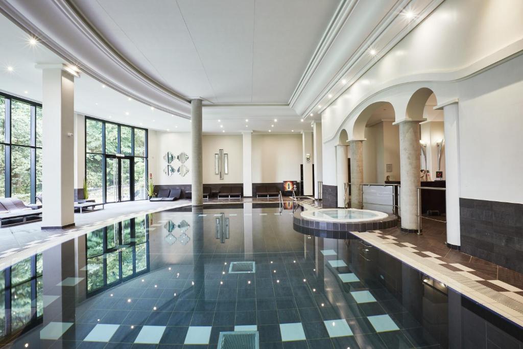 Hotel & Spa Le Pavillon (Charbonnières-les-Bains)