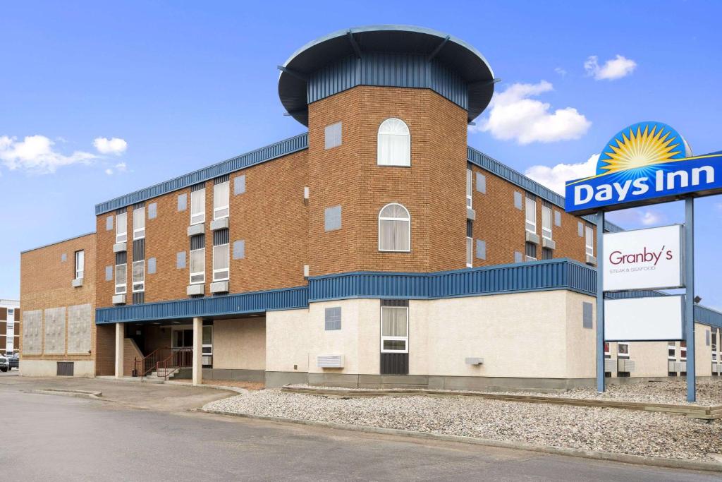 Days Inn by Wyndham Estevan (Estevan)